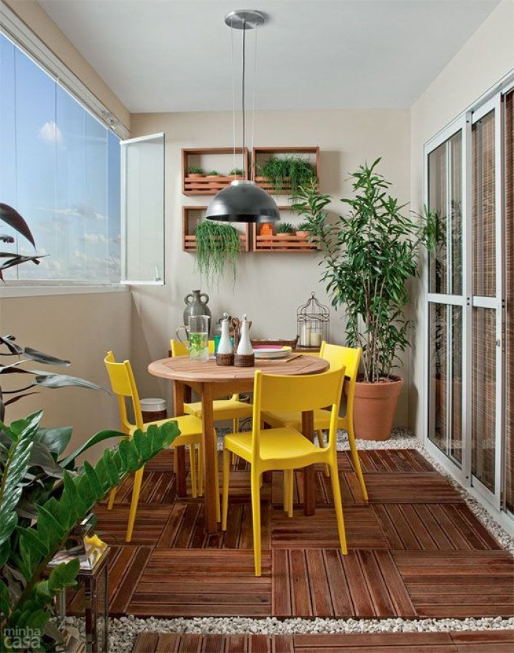 Illustration de l'article : 38 idées pour revaloriser votre balcon ou loggia afin d'en faire un espace agréable…