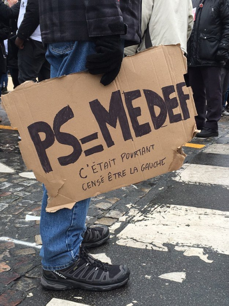 Illustration de l'article : Les meilleurs slogans brandis par les manifestants contre la loi El Khomri. À tomber de rire !