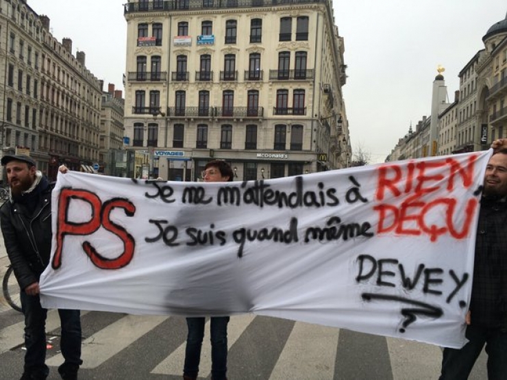 Illustration de l'article : Les meilleurs slogans brandis par les manifestants contre la loi El Khomri. À tomber de rire !