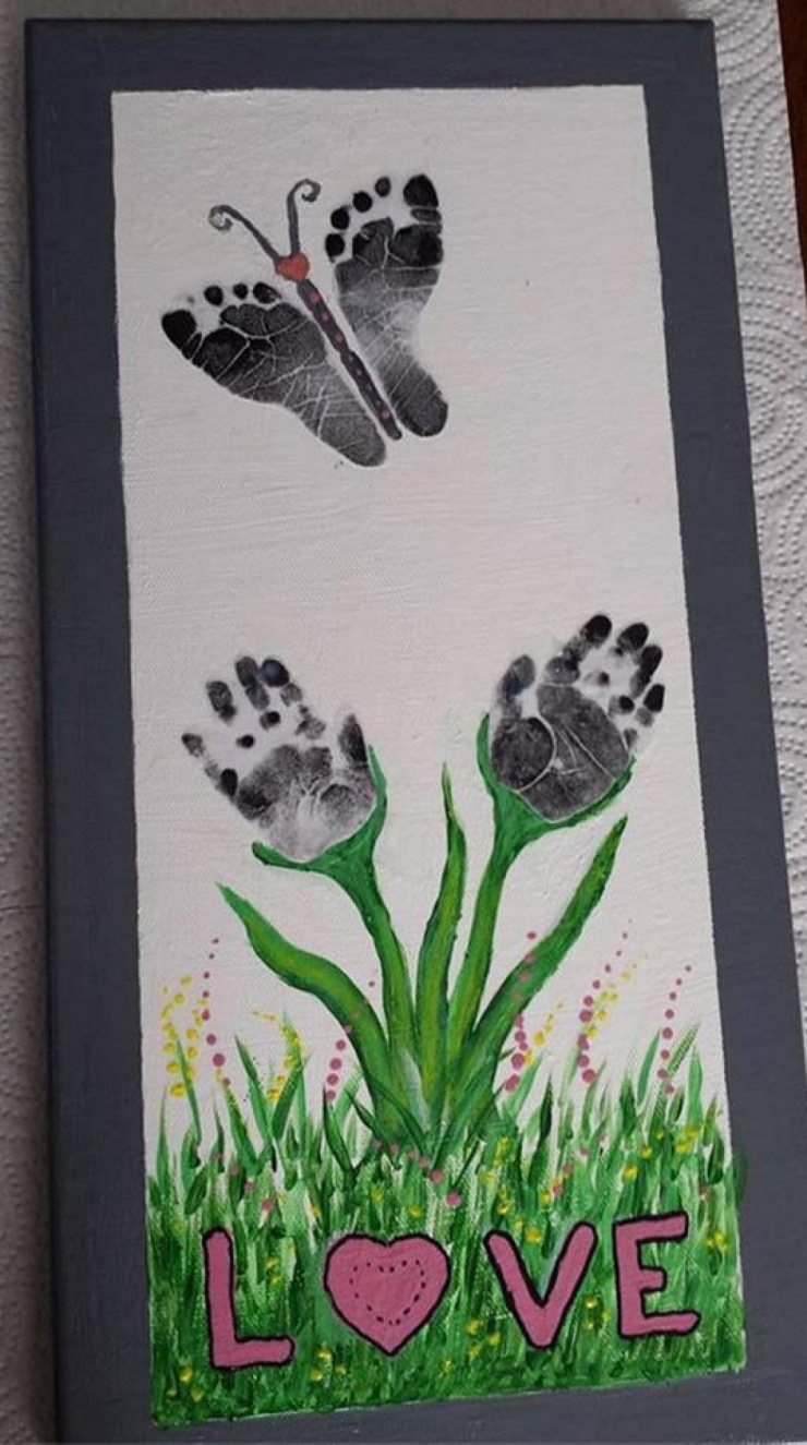 Peindre Avec Ses Empreintes De Pieds Et De Mains Une Activite Que Vos Enfants Adoreront 19 Projets Peindre Avec Ses Empreintes De Pieds Et De Mains Une Activite Que Vos Enfants Adoreront 19 Projets
