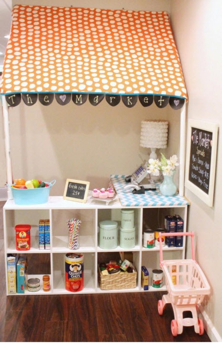 Illustration de l'article : Elle se procure un cube de rangement chez Ikea et l&rsquo;utilise de mani&egrave;re originale ! Je n&rsquo;y aurais pas pens&eacute;...