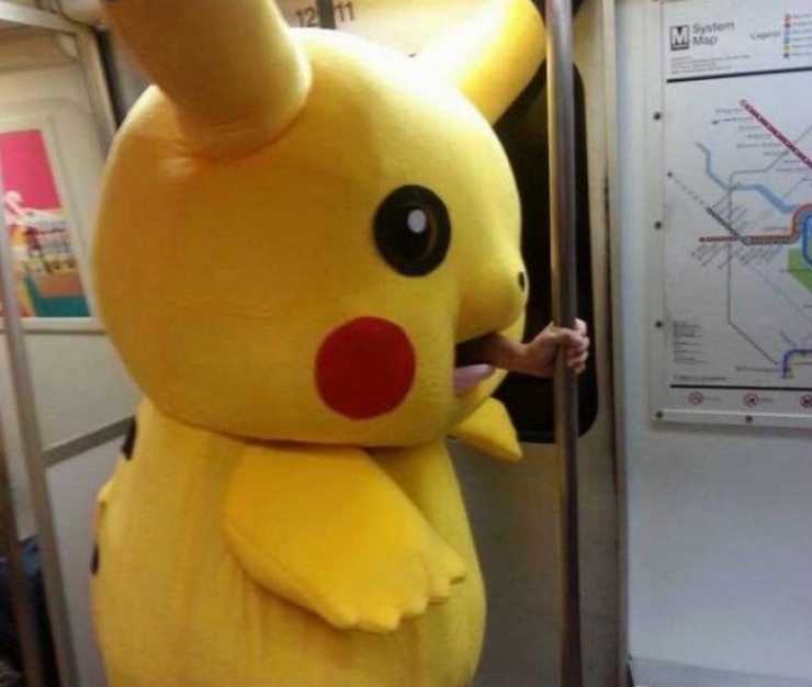 Illustration de l'article : Ces rencontres totalement improbables qu’on peut faire dans le métro… 18 photos !