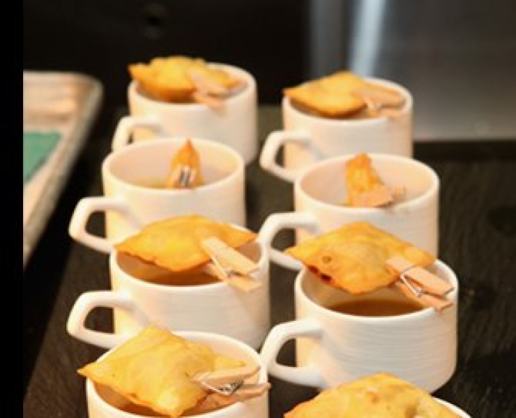 Illustration de l'article : 14 trucs que vous n&rsquo;imaginiez pas pouvoir faire avec de simples pinces &agrave; linge ! 