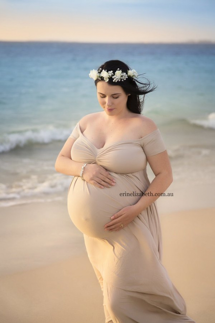 Illustration de l'article : Une maman Australienne met des quintuplés au monde et les présente au monde à travers des photos touchantes !