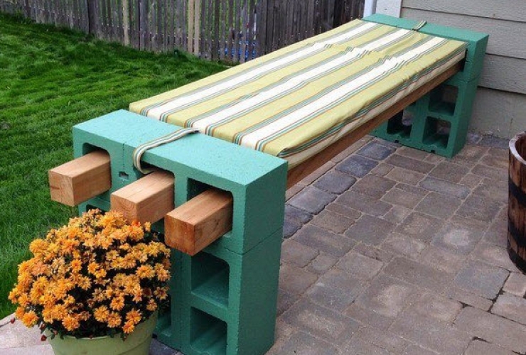Illustration de l'article : Comment organiser votre jardin avec de simples blocs de béton ? Voici 30 idées très sympa...