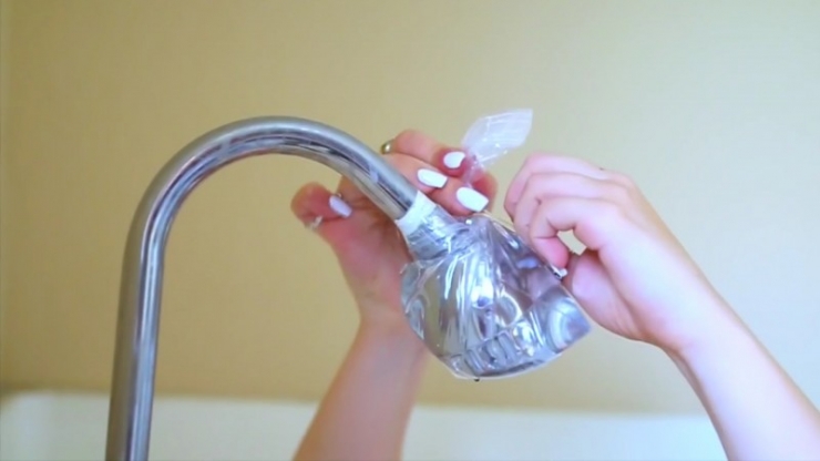 Illustration de l'article : Avec ces 9 astuces, votre SDB vous semblera mieux organis&eacute;e, encore plus propre et agr&eacute;able !