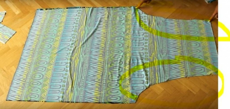 Illustration de l'article : 20 minutes et pas une de plus ! C'est le temps qu'elle met pour créer un pantalon Palazzo !