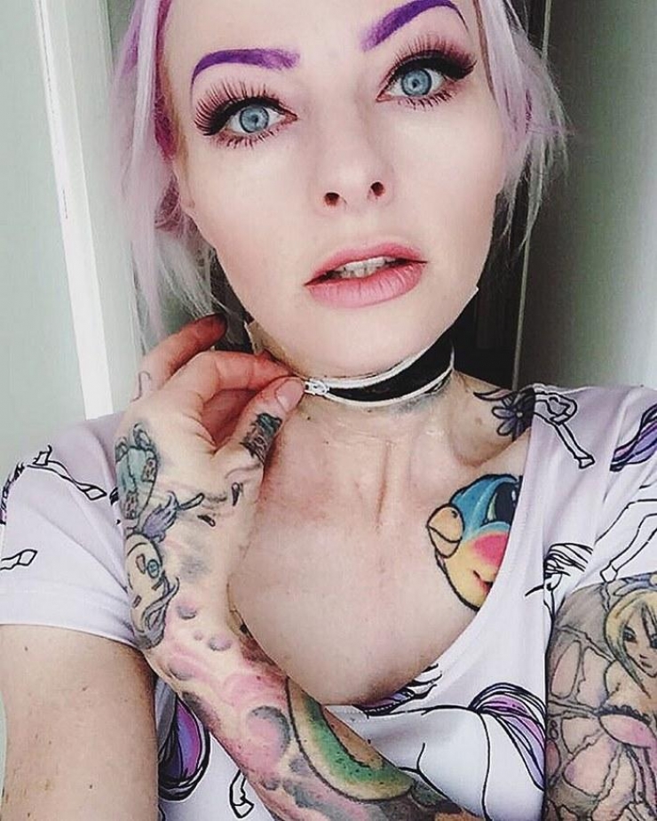 Illustration de l'article : Quel est le maquillage d'halloween le plus flippant de cette sélection de réalisations signées Sarah Mudle ?