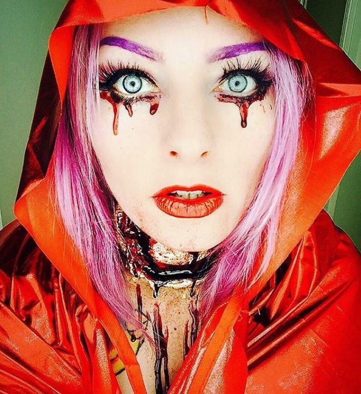 Illustration de l'article : Quel est le maquillage d'halloween le plus flippant de cette sélection de réalisations signées Sarah Mudle ?