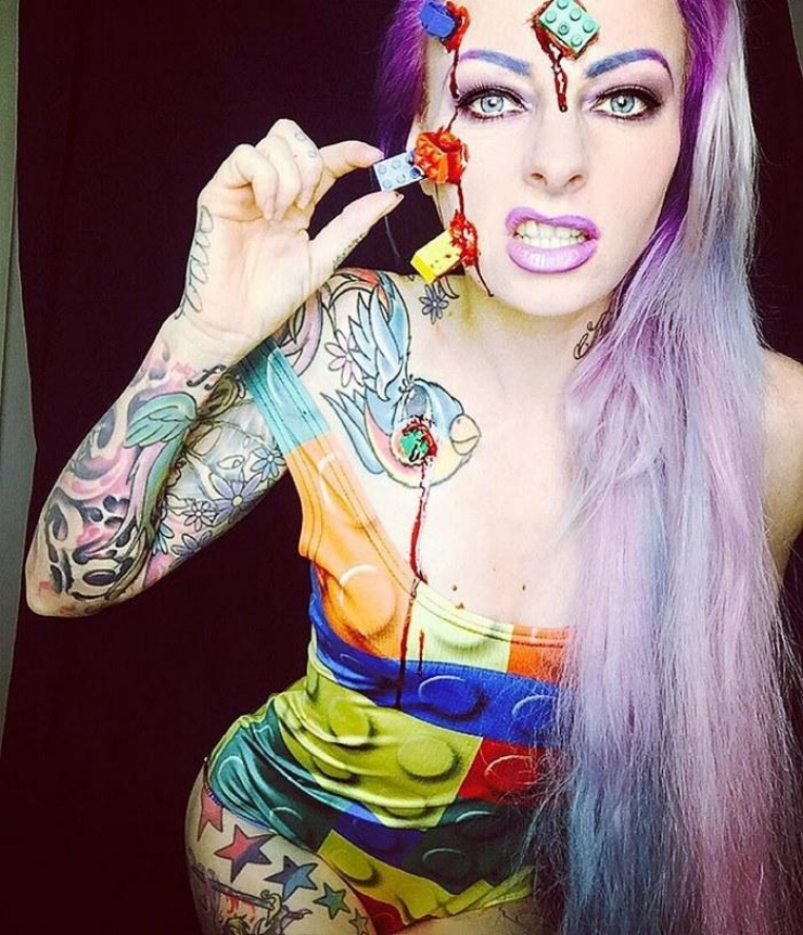 Illustration de l'article : Quel est le maquillage d'halloween le plus flippant de cette sélection de réalisations signées Sarah Mudle ?