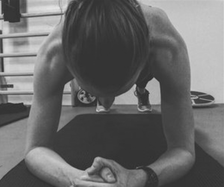 Illustration de l'article : Voici de quoi affermir nos corps. Il n’est pas trop tôt pour se préparer au prochain été ! C’est bien beau les régimes, mais il n’y a rien de plus efficace que l’exercice !