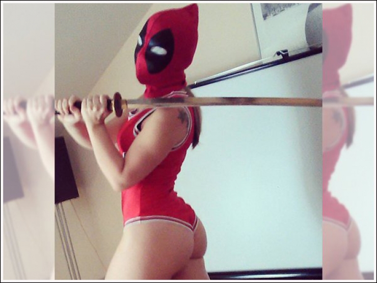 Illustration de l'article : 38 photos de filles en style « super héros » qui vous donneront envie d’être en détresse !