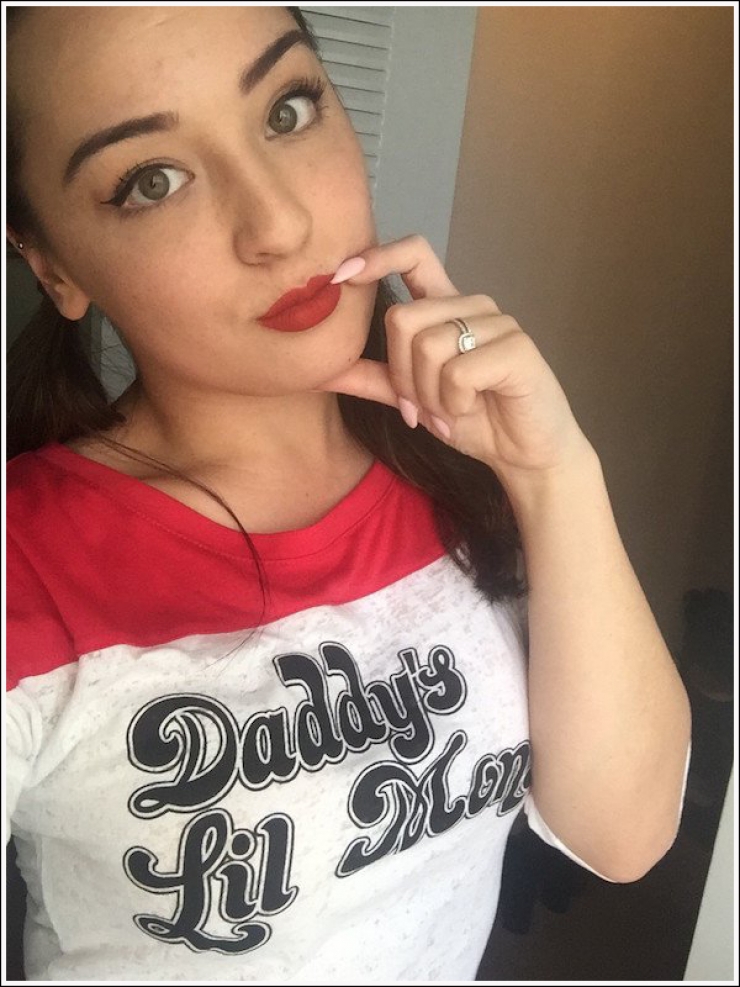 Illustration de l'article : 38 photos de filles en style « super héros » qui vous donneront envie d’être en détresse !