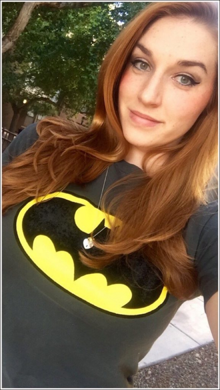 Illustration de l'article : 38 photos de filles en style « super héros » qui vous donneront envie d’être en détresse !