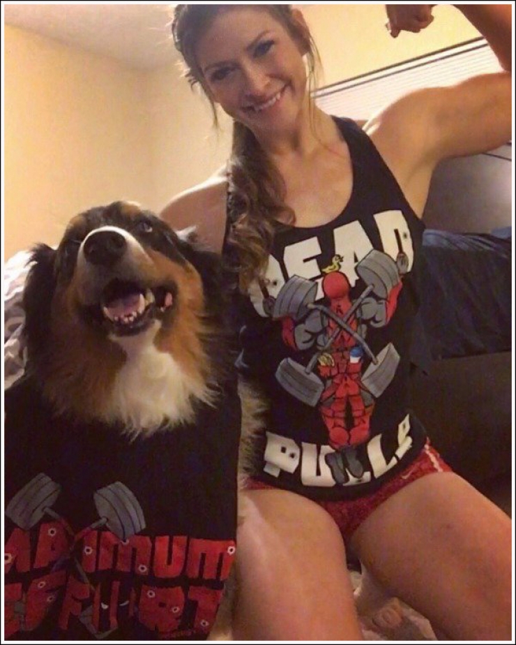 Illustration de l'article : 38 photos de filles en style « super héros » qui vous donneront envie d’être en détresse !