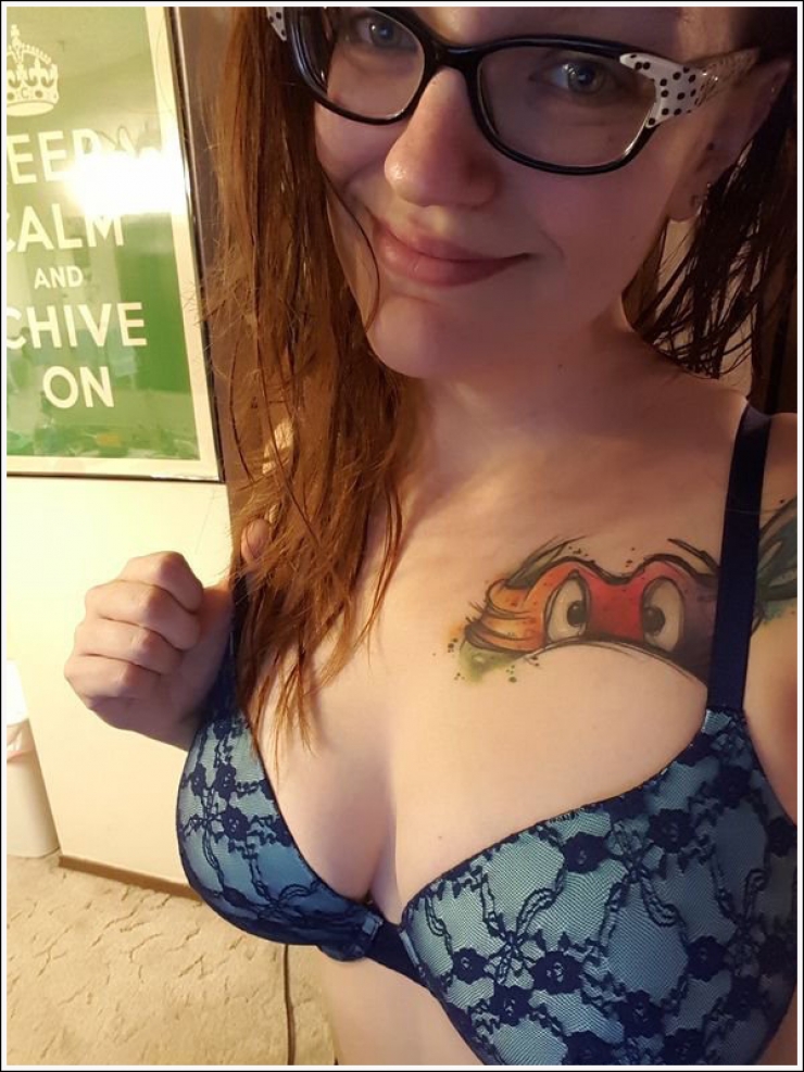 Illustration de l'article : 38 photos de filles en style « super héros » qui vous donneront envie d’être en détresse !