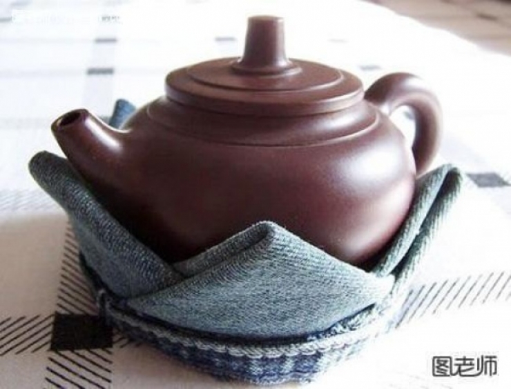 Illustration de l'article : 20 trucs que vous pouvez réaliser avec ces vieux jeans que vous comptiez mettre à la poubelle...