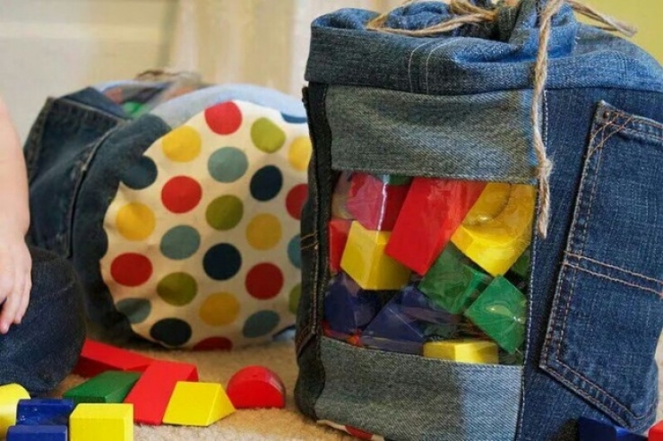 Illustration de l'article : 20 trucs que vous pouvez réaliser avec ces vieux jeans que vous comptiez mettre à la poubelle...