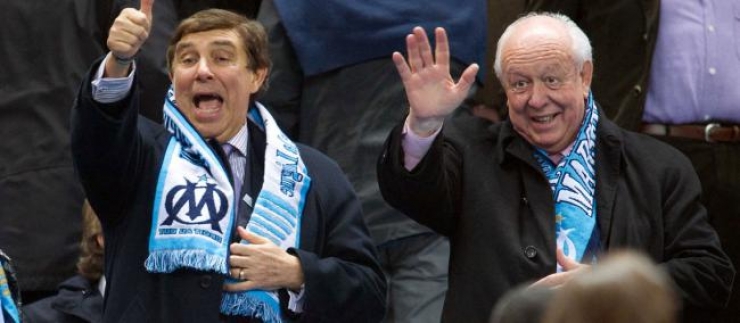 Illustration de l'article : Quelles sont les &eacute;tudes de ces 25 stars de la t&eacute;l&eacute; ? Certaines n'ont m&ecirc;me pas le bac !