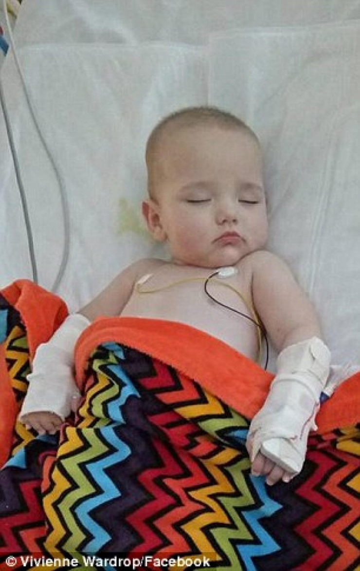 Son Bebe A Failli Mourir Parce Qu Elle L A Mis Dans Un Caddie De Supermarche Aujourd Hui Elle Met Tous Les Parents En Garde Son Bebe A Failli Mourir Parce Qu Elle L A Mis Dans Un Caddie De Supermarche Aujourd Hui Elle Met Tous Les Parents En Garde