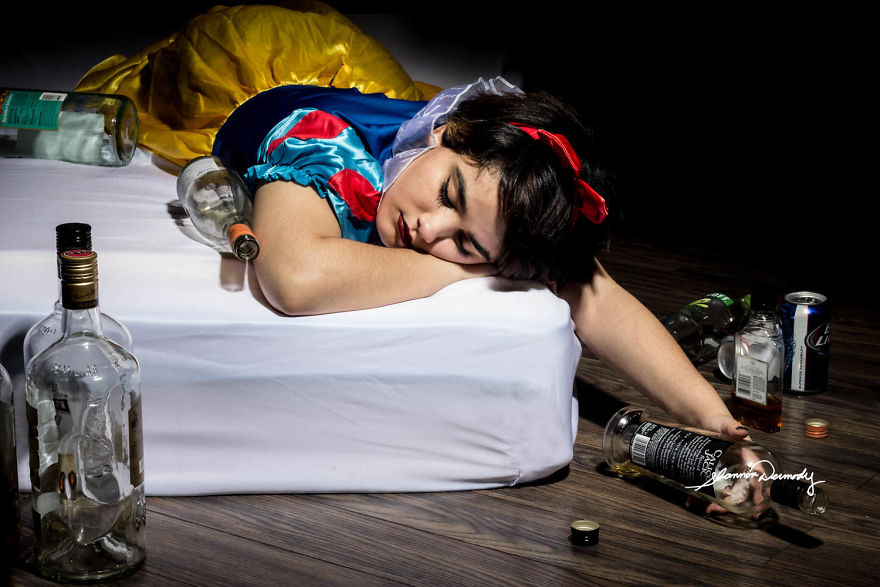 Illustration de l'article : Trafics, viols, addictions et autres, quand les problèmes de la vie touchent les princesses Disney...