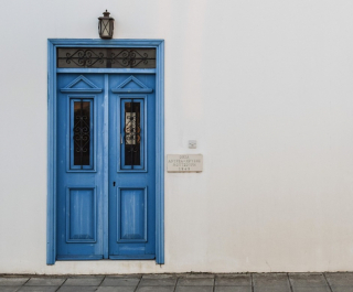 Illustration de l'article : Test de personnalité : choisissez une porte et découvrez le plus gros obstacle de votre vie 