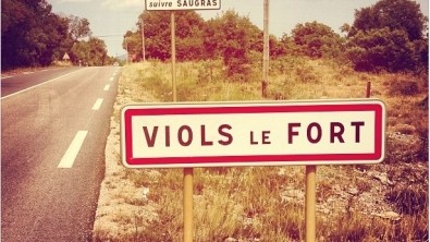 Illustration : Les 50 Noms de Villes les plus drôles de France!