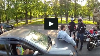 Illustration : Quand une altércation avec des motards se finit de la manière la plus magnifique qui soit...