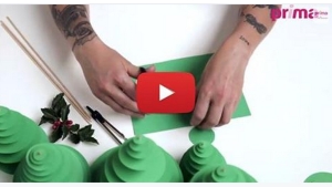 Illustration : "Comment réaliser des sapins de papier pour décorer sa table de Noël?"