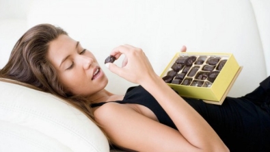 Illustration : 7 bonnes raisons de continuer à manger du chocolat !