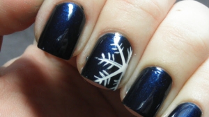 Illustration : "30 idées de nail-art parfaites pour l'hiver"