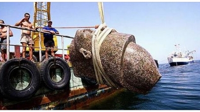 Illustration : "Des chercheurs font une découverte fascinante au fond de la mer..."