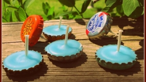 Image illustrant l'article 11 objets fabriqués à partir de capsules de bouteilles