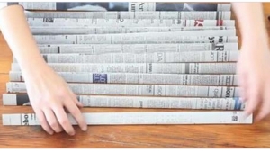 Image illustrant l'article Après l'avoir lu, elle recycle son journal et ce qu'elle en fait s'avère très UTILE pour la maison !
