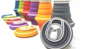 Image illustrant l'article Hydaway : une bouteille compactable et réutilisable qui se glisse dans la poche