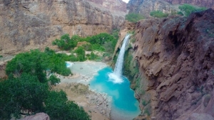 Illustration : "Les chutes d’Havasu, la beauté sur terre qui  vaut absolument le détour   "