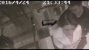 Illustration : "Cette caméra filme un homme qui harcèle une femme dans un ascenseur, mais regardez bien ce qui se passe à 0:21 !"
