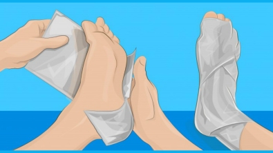 Illustration : Avez vous déjà essayé de placer du papier alu autour de vos pieds pour vous soulager ?