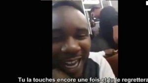 Image illustrant l'article Belle réaction d'un client qui réagit face à la violence d'un lâche qui frappe sa femme.