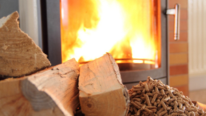 Illustration : "Chauffage au bois : une aide exceptionnelle de 200 € pour certains foyers"