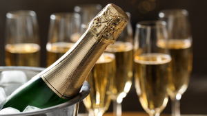 Illustration : "Un champagne Lidl à 17 euros a été élu meilleur champagne de l’année par le magazine 60 millions de consommateurs"